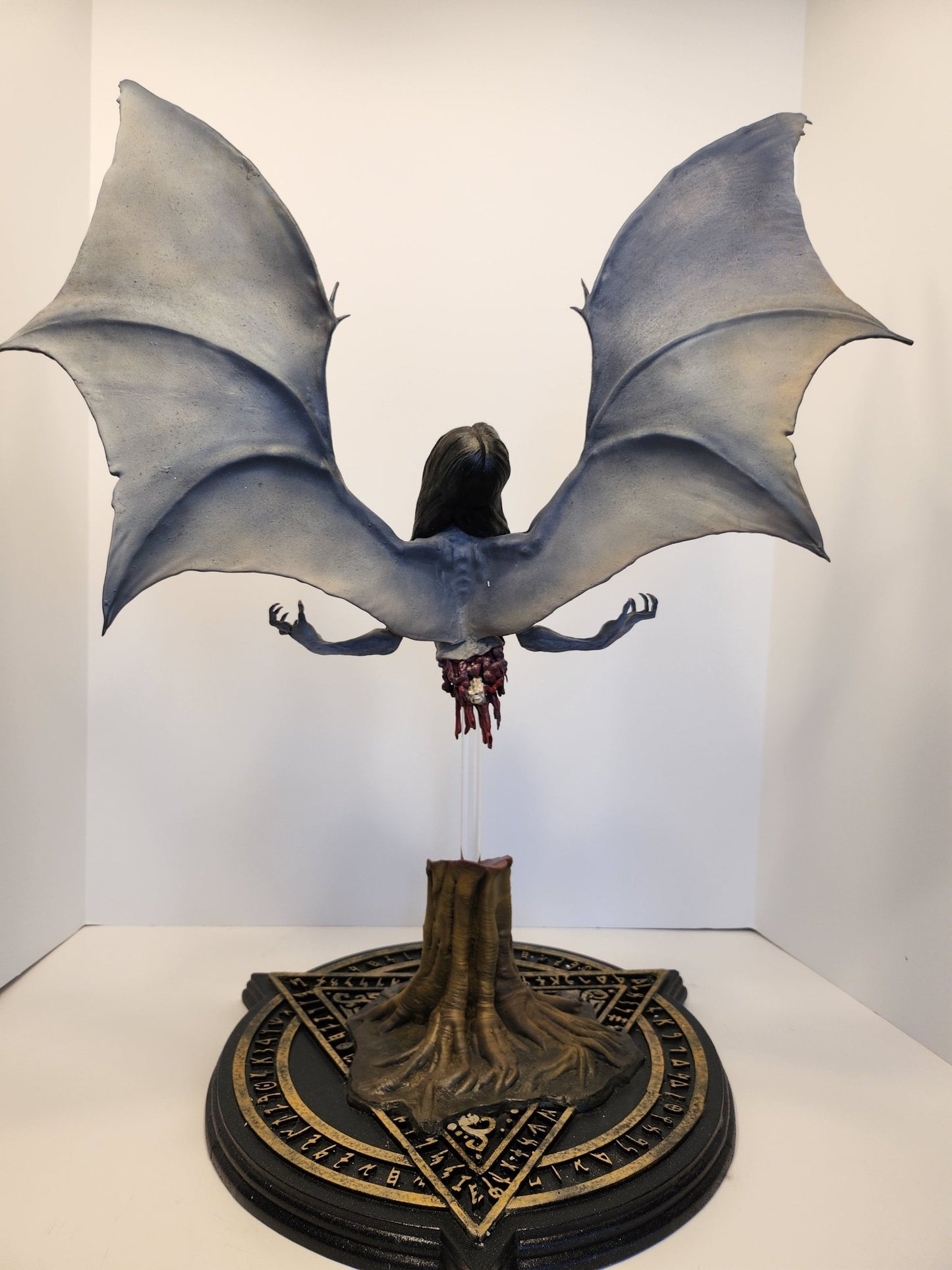 Manananggal Statue - Spectral Ink Shop - Figurine -man-002