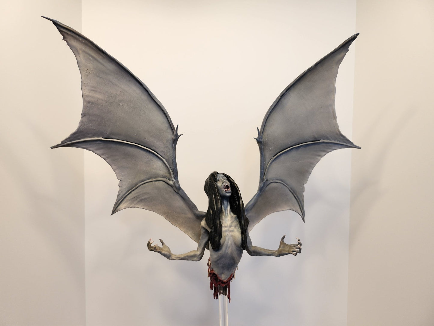 Manananggal Statue - Spectral Ink Shop - Figurine -man-002