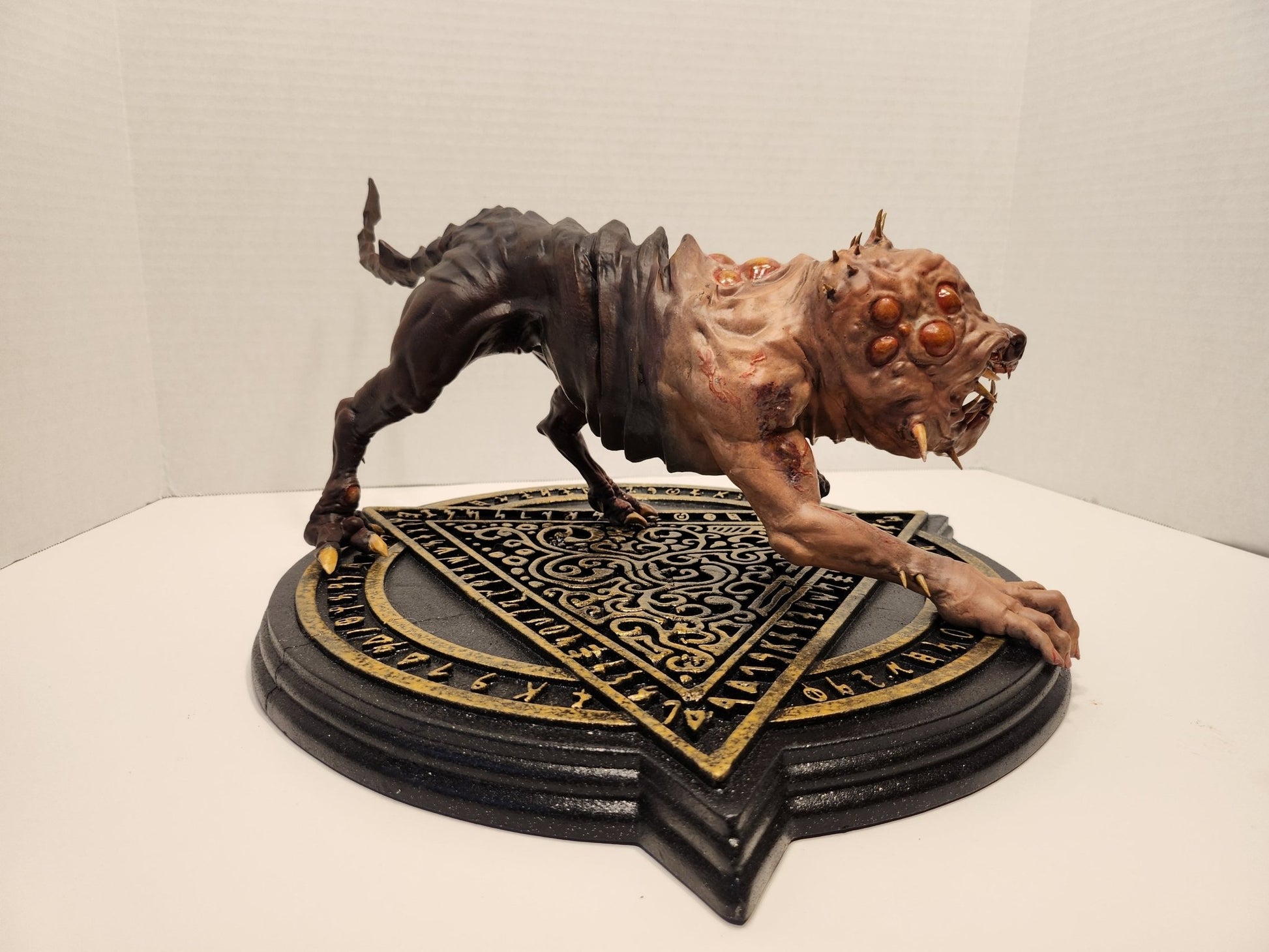 Dog-monster 3d resin printed statue - Spectral Ink Shop - Figurine -dog-002